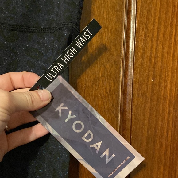 Brand new Kyodan 2 piece blue sparkly cheetah print work out set 😍😍😍 - Picture 7 of 17